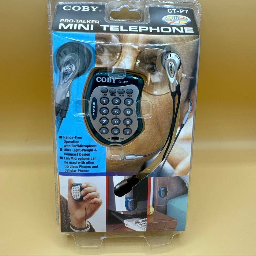 Coby Mini Pro-Talker CT-P7 Coby Electronics Corp. 2000 Hands-Free Operation New